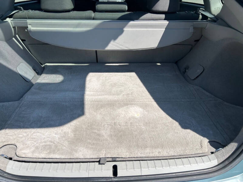 2014 Toyota Prius Two