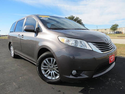 2012 Toyota Sienna