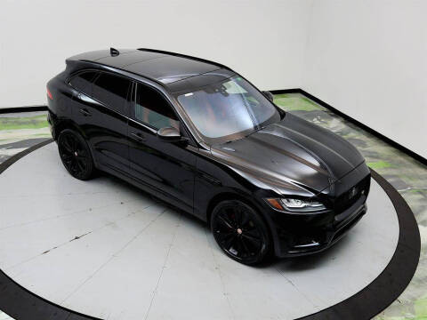 2019 Jaguar F-PACE S