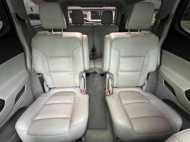 2017 GMC Acadia SLT-1