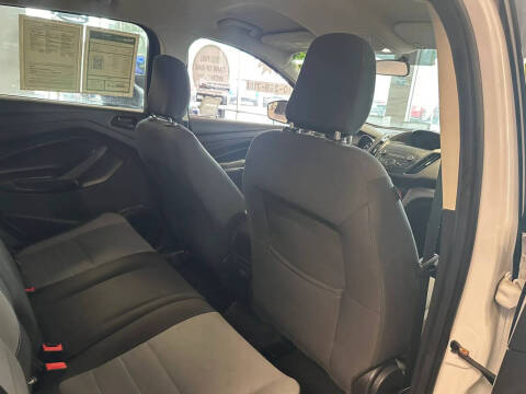 2019 Ford Escape S