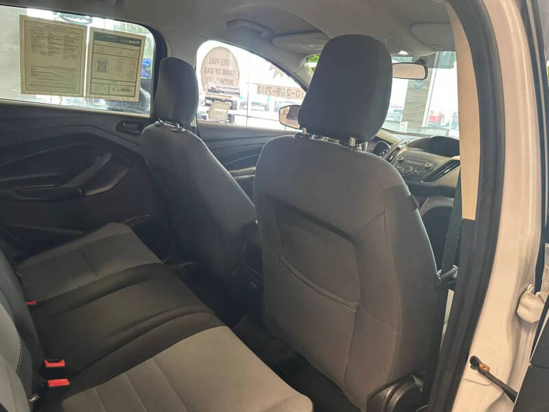 2019 Ford Escape S