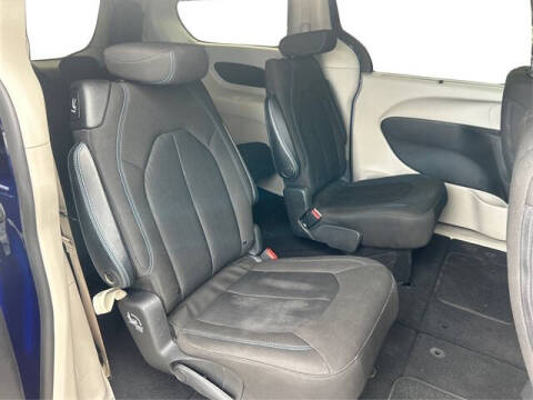 2021 Chrysler Pacifica Touring