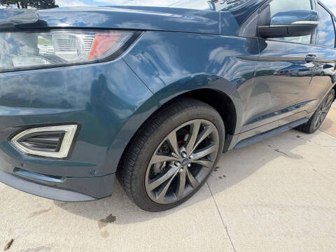 2016 Ford Edge Sport