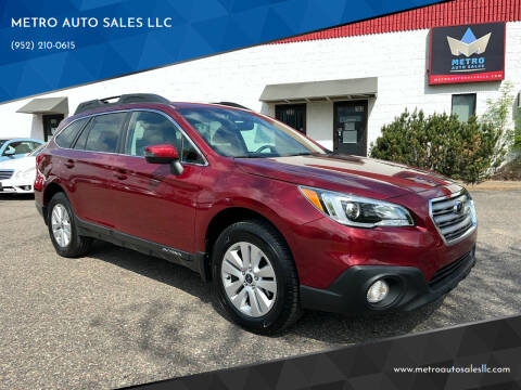 2017 Subaru Outback for sale at METRO AUTO SALES LLC in Lino Lakes MN
