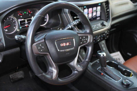 2017 GMC Acadia SLT-1