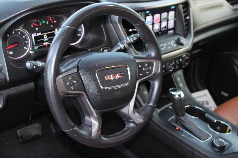2017 GMC Acadia SLT-1
