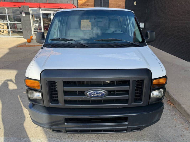 2014 Ford E-Series E-150