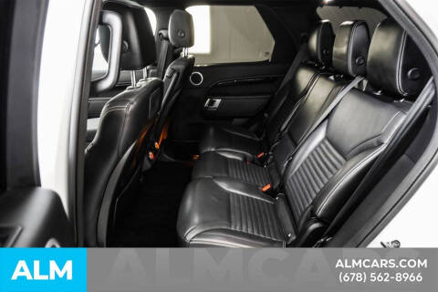 2022 Land Rover Discovery P300 S R-Dynamic