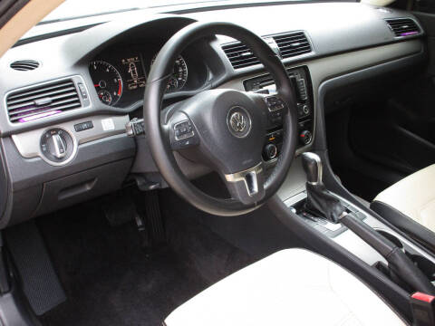 2015 Volkswagen Passat 2.0L TDI SE