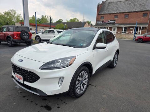 2022 Ford Escape Titanium