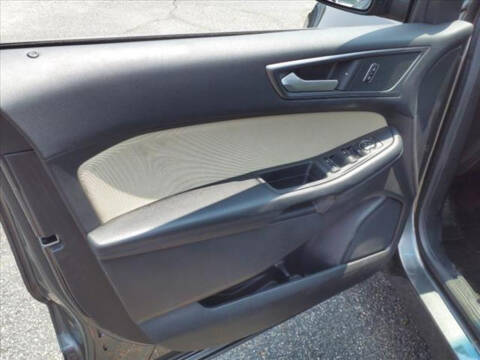 2018 Ford Edge SE
