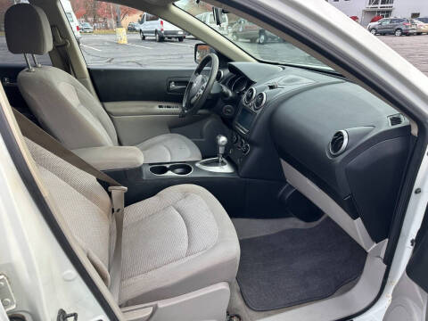 2011 Nissan Rogue SV