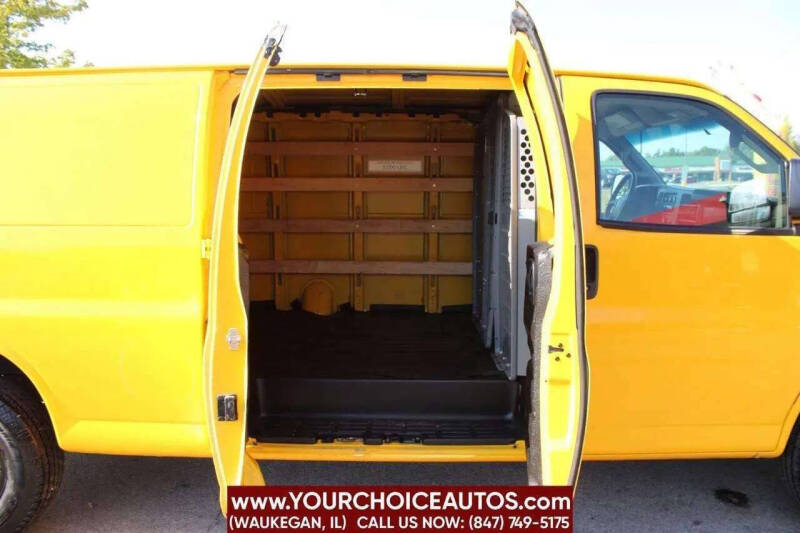 2017 GMC Savana 2500