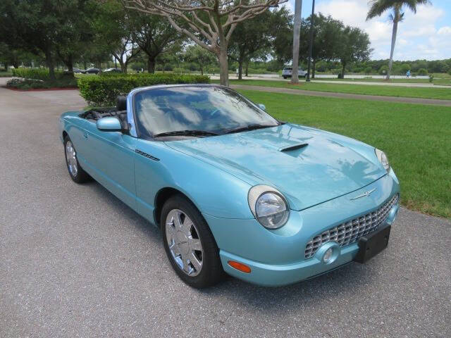 2002 Ford Thunderbird Deluxe