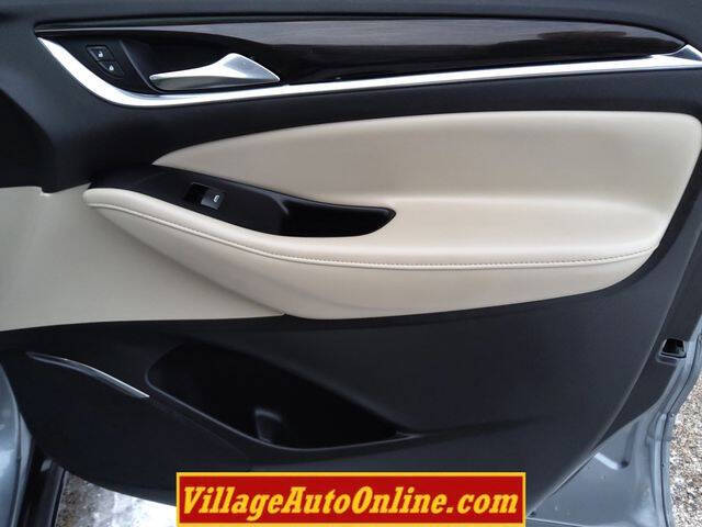 2018 Buick Enclave Essence