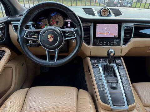 2017 Porsche Macan S