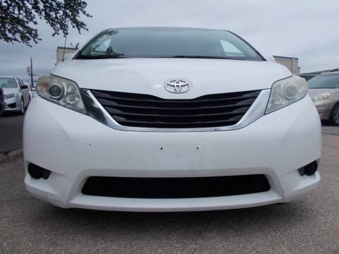2012 Toyota Sienna for sale at ACH AutoHaus in Dallas TX