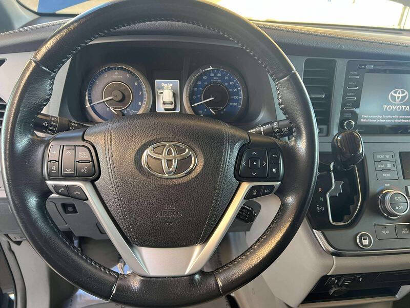 2018 Toyota Sienna