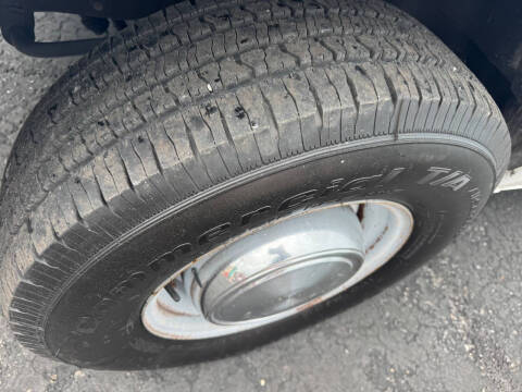 2006 Ford E-Series E-250