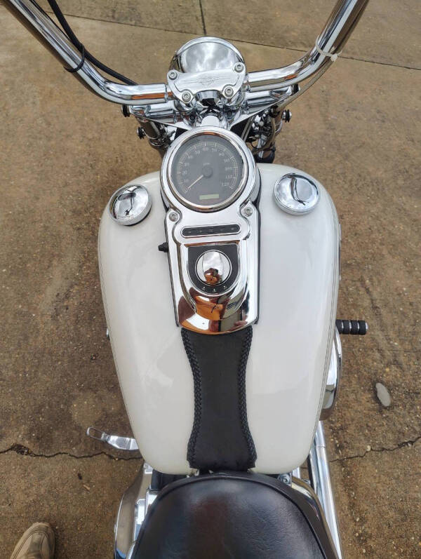 2004 Harley-Davidson Wide Glide