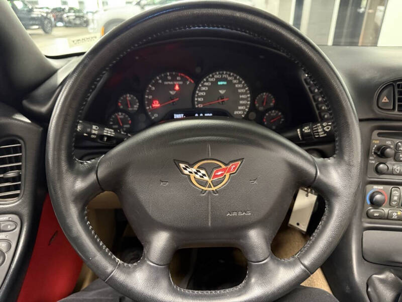 2004 Chevrolet Corvette