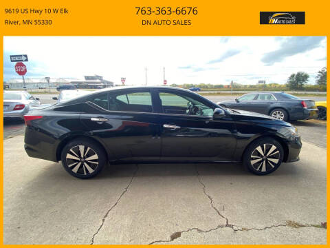 2022 Nissan Altima 2.5 SV