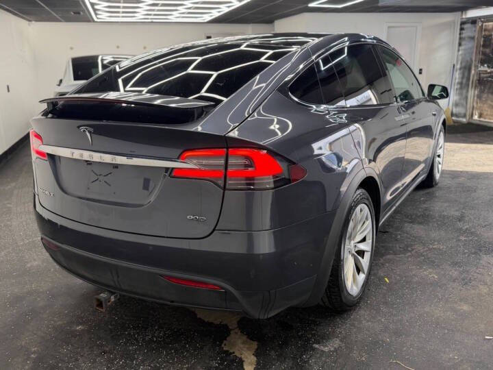 2017 Tesla Model X 90D