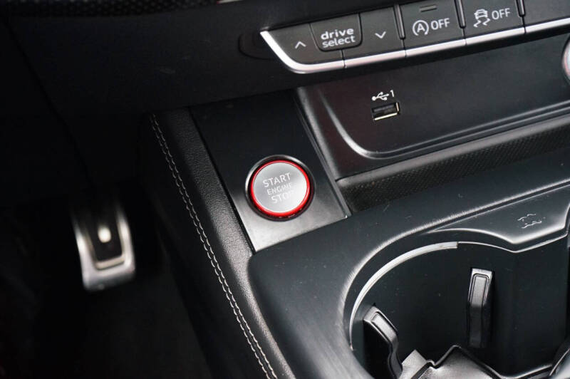 2019 Audi S4 3.0T quattro Prestige