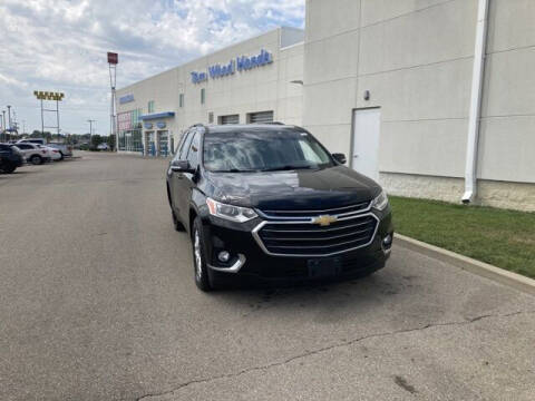 2020 Chevrolet Traverse for sale at Tom Wood Honda in Anderson IN