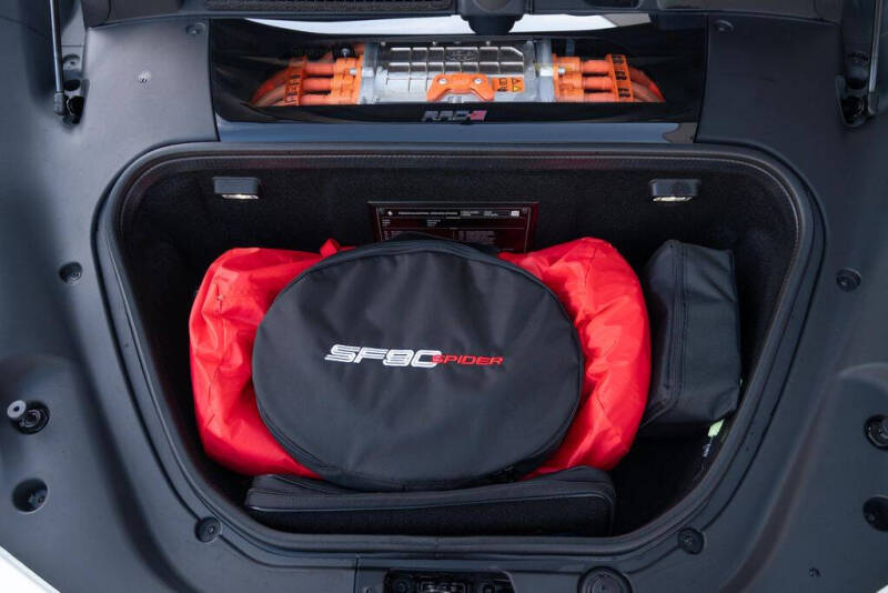 2024 Ferrari SF90 Spider