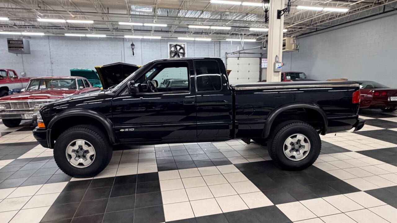 2003 Chevrolet S-10 5
