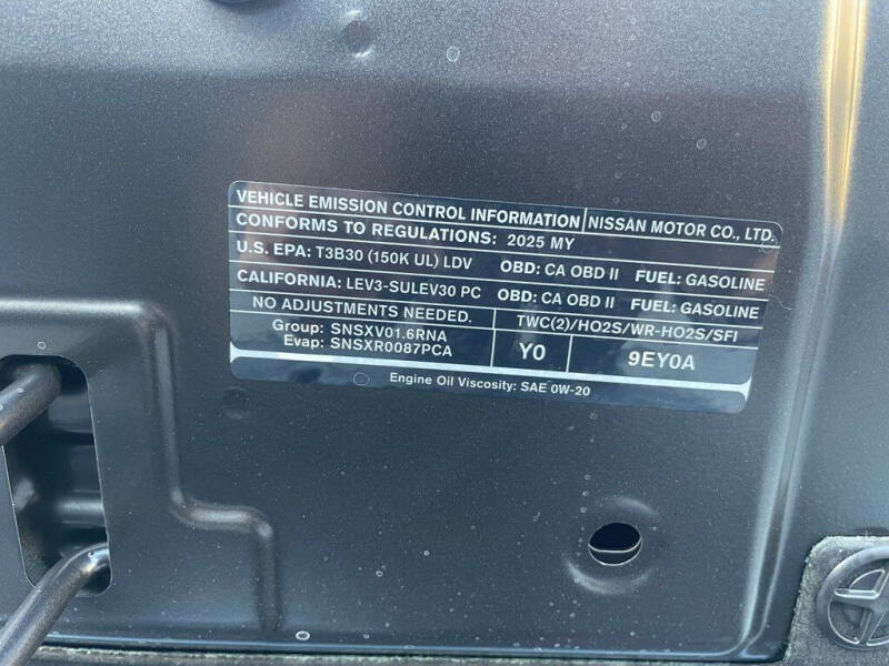 2025 Nissan Versa SR