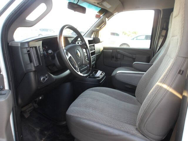2019 Chevrolet Express 2500