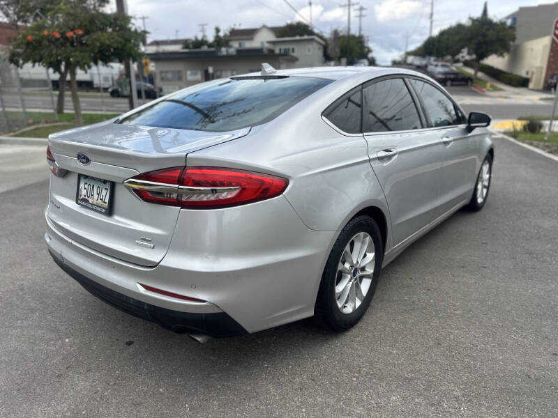 2019 Ford Fusion SE