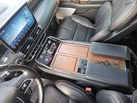 2022 Lincoln Navigator L Black Label