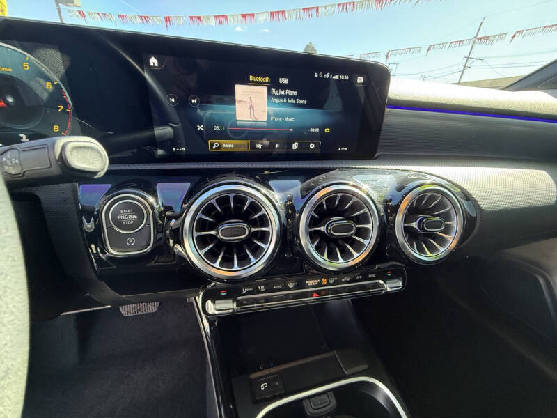 2022 Mercedes-Benz A-Class A 220