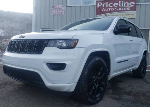 2017 Jeep Grand Cherokee for sale at PRICELINE AUTOS in Binghamton NY