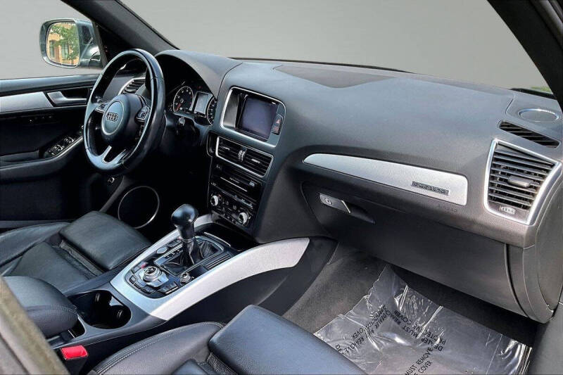 2017 Audi Q5 2.0T quattro Premium Plus