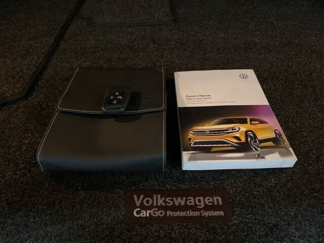 2022 Volkswagen Atlas Cross Sport V6 SE