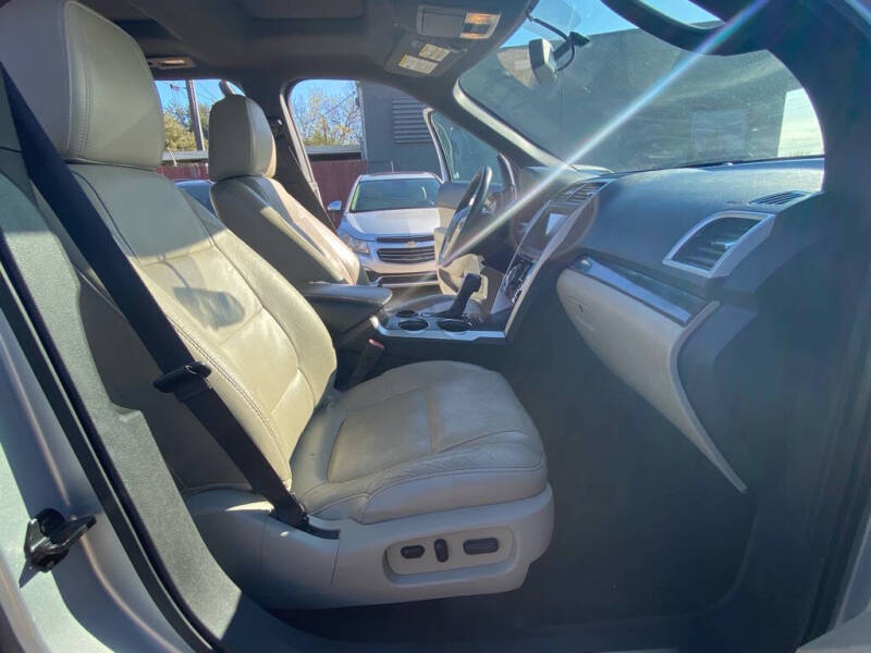 2011 Ford Explorer Limited