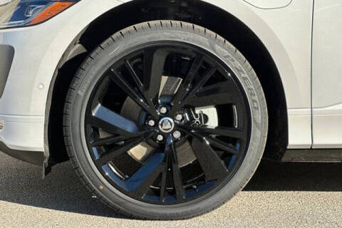2024 Jaguar I-PACE EV400 R-Dynamic HSE