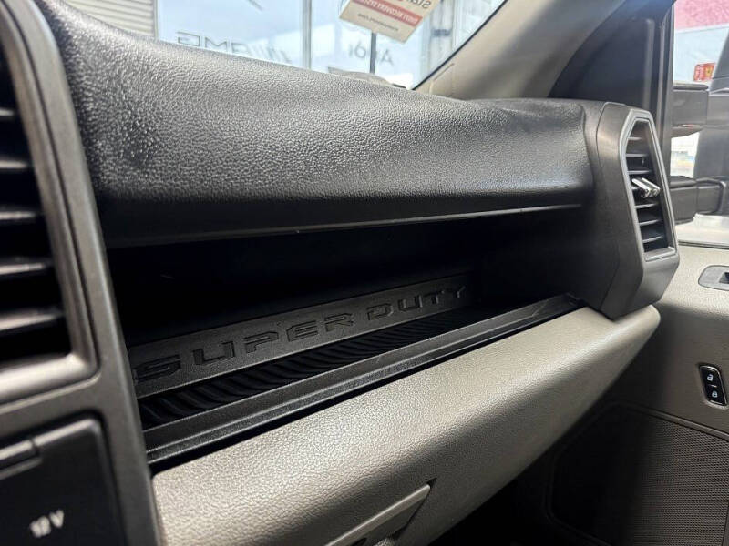 2022 Ford F-250 Super Duty XL