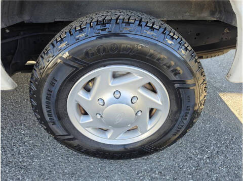 2011 Ford E-Series E-250