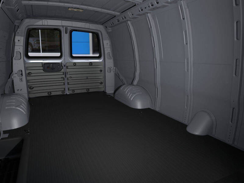 2026 Chevrolet Express 2500