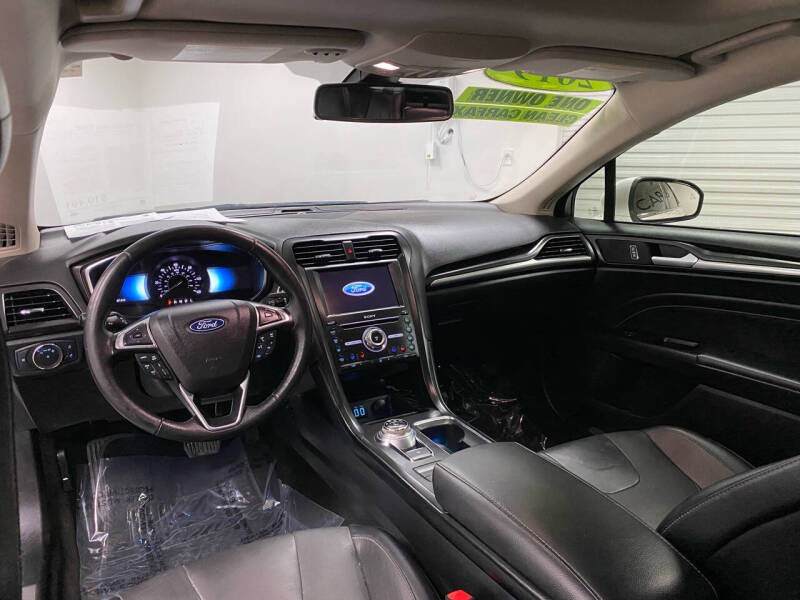 2019 Ford Fusion Energi Titanium