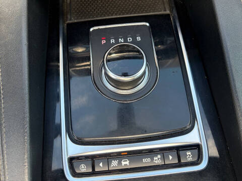 2018 Jaguar F-PACE S