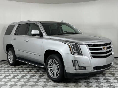 2020 Cadillac Escalade Standard