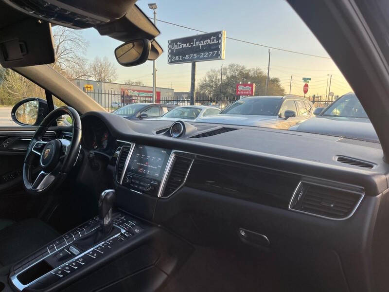 2017 Porsche Macan S