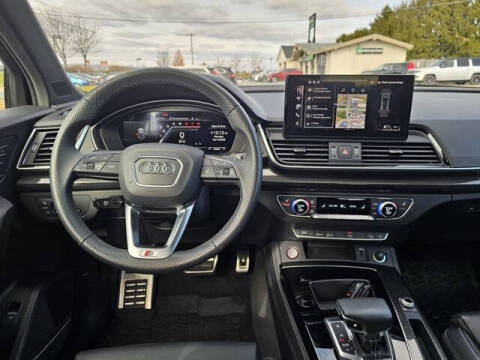 2025 Audi SQ5 3.0T quattro Premium Plus